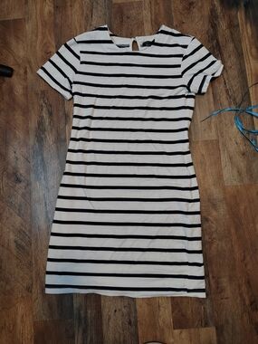 French Connection Black & White Striped Short Sleeve Mini Dress